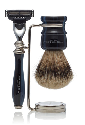 Wellington Collection - Shaving Brush & Razor Set